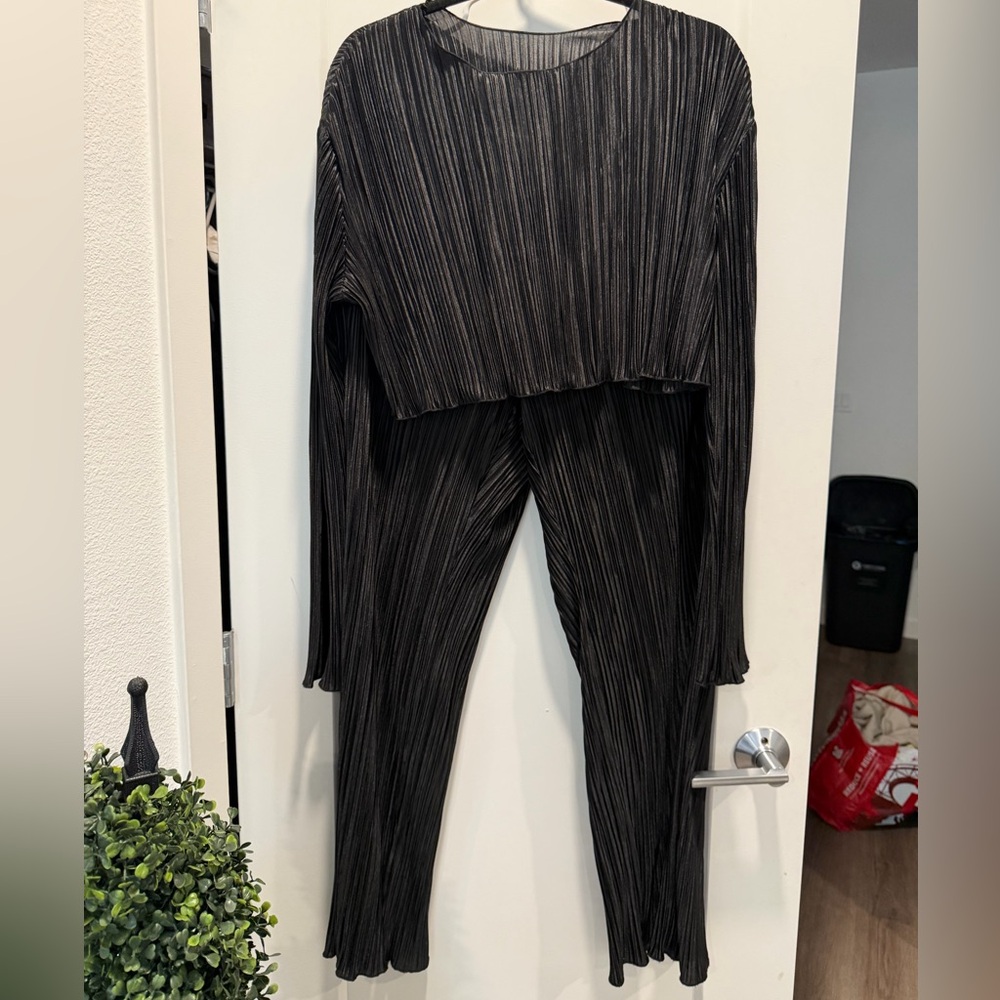 SHEIN Black Textured Jumpsuit